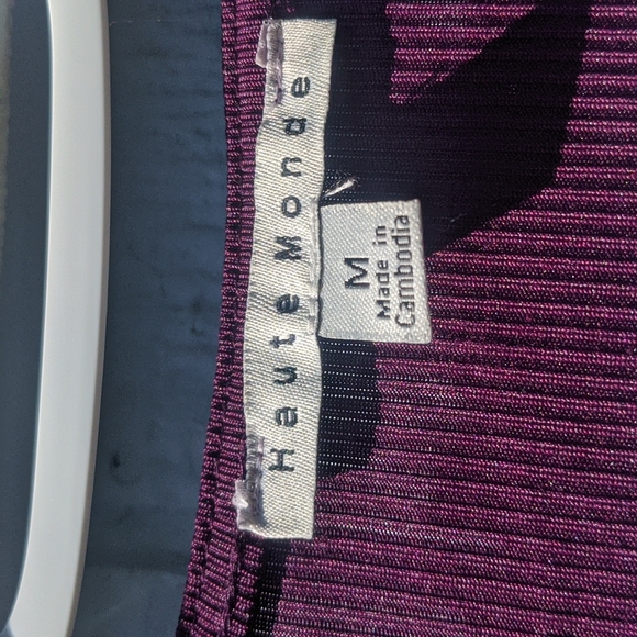 Top - Picture 3 of 5